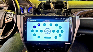 Штатный монитор Toyota на головное устройство с Android